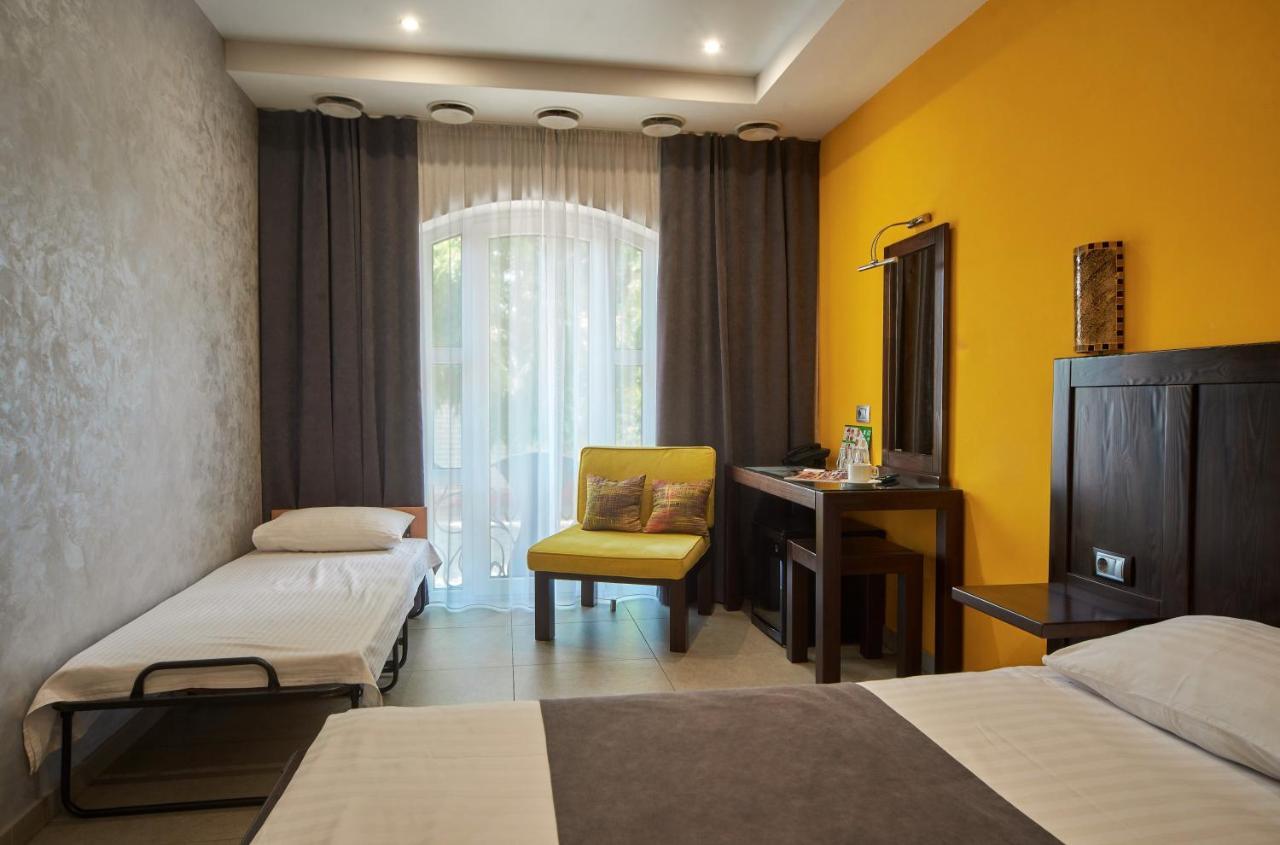 Gaudi Stylish Hotel Οδησσός Εξωτερικό φωτογραφία