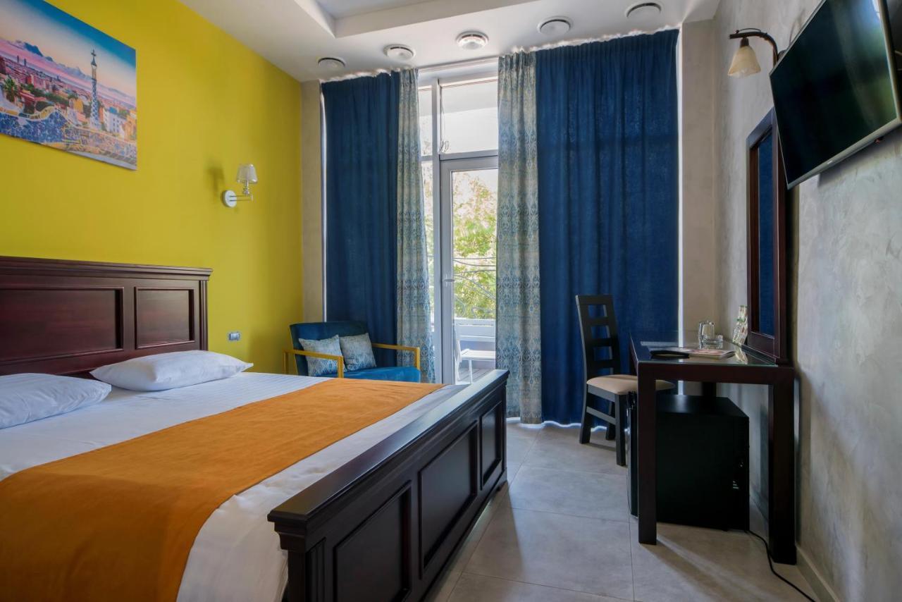 Gaudi Stylish Hotel Οδησσός Εξωτερικό φωτογραφία